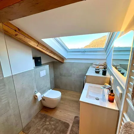 Appartement Avinora Moderne Mit Balkon & Bergblick Unterwössen