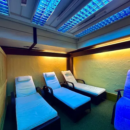 Avinora Moderne Mit Balkon & Bergblick Appartement *